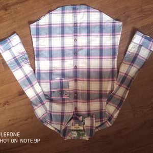 Button down shirt. Nwt